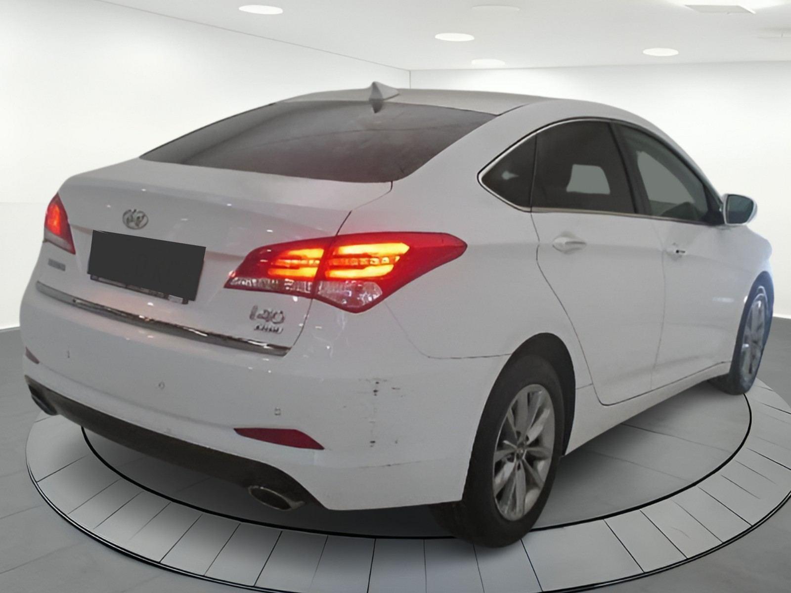 HYUNDAI I40 1.7 CRDI 104 KW BLUEDRIVE TECNO 1 
