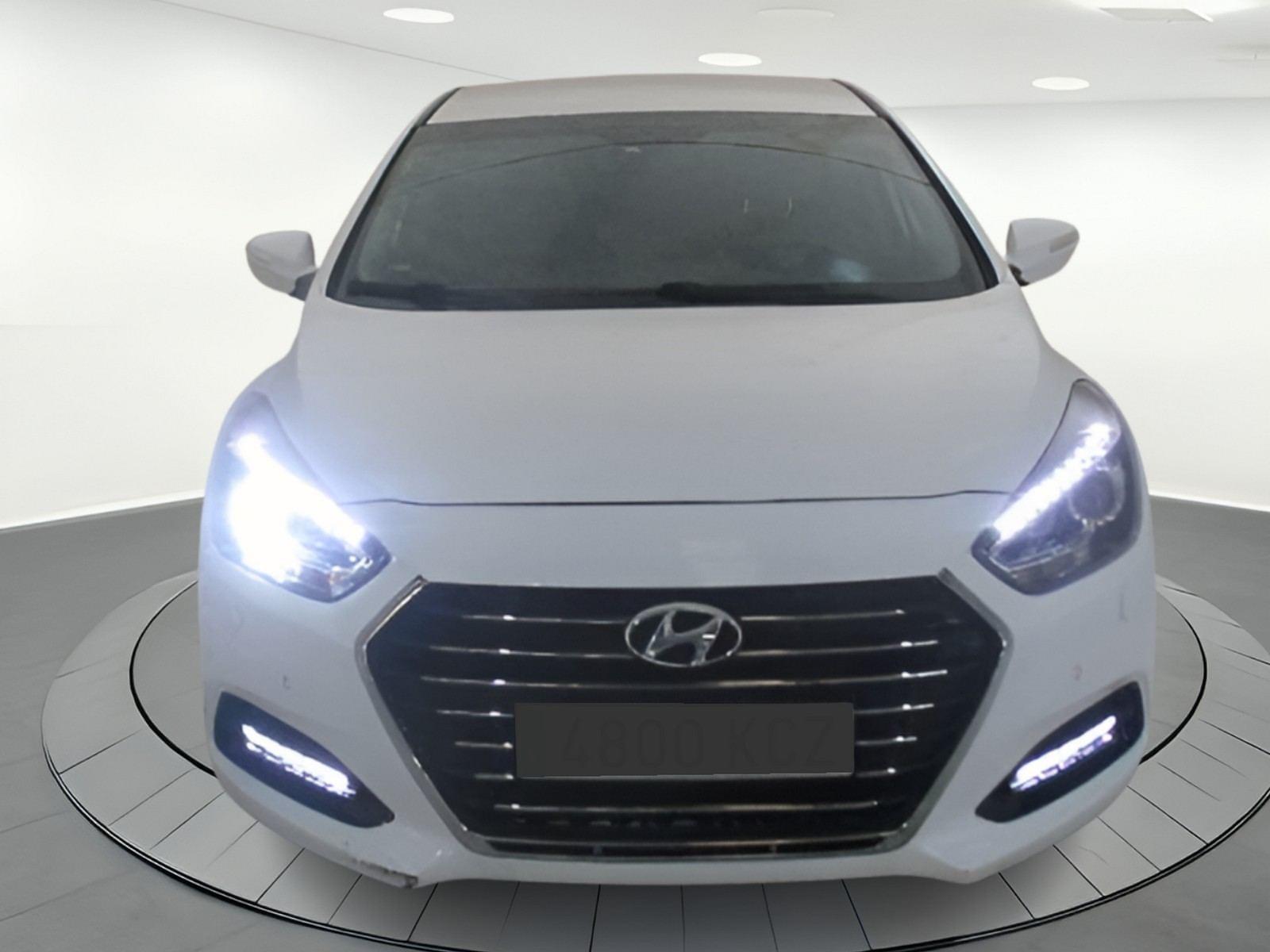 HYUNDAI I40 1.7 CRDI 104 KW BLUEDRIVE TECNO 2 