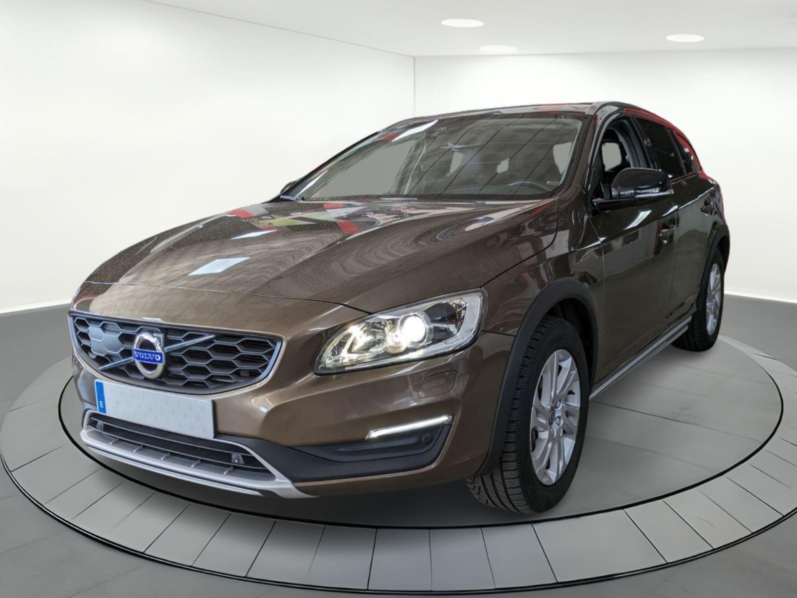 imagen de VOLVO V60 CROSS COUNTRY 2.0 D3 PLUS - REF: 04718