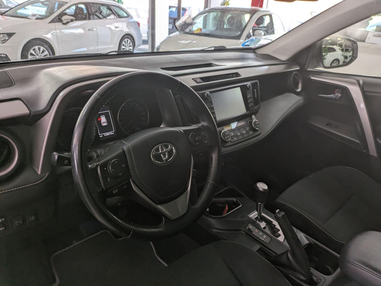 TOYOTA RAV4 2.5l HYBRID 4WD ADVANCE 10 