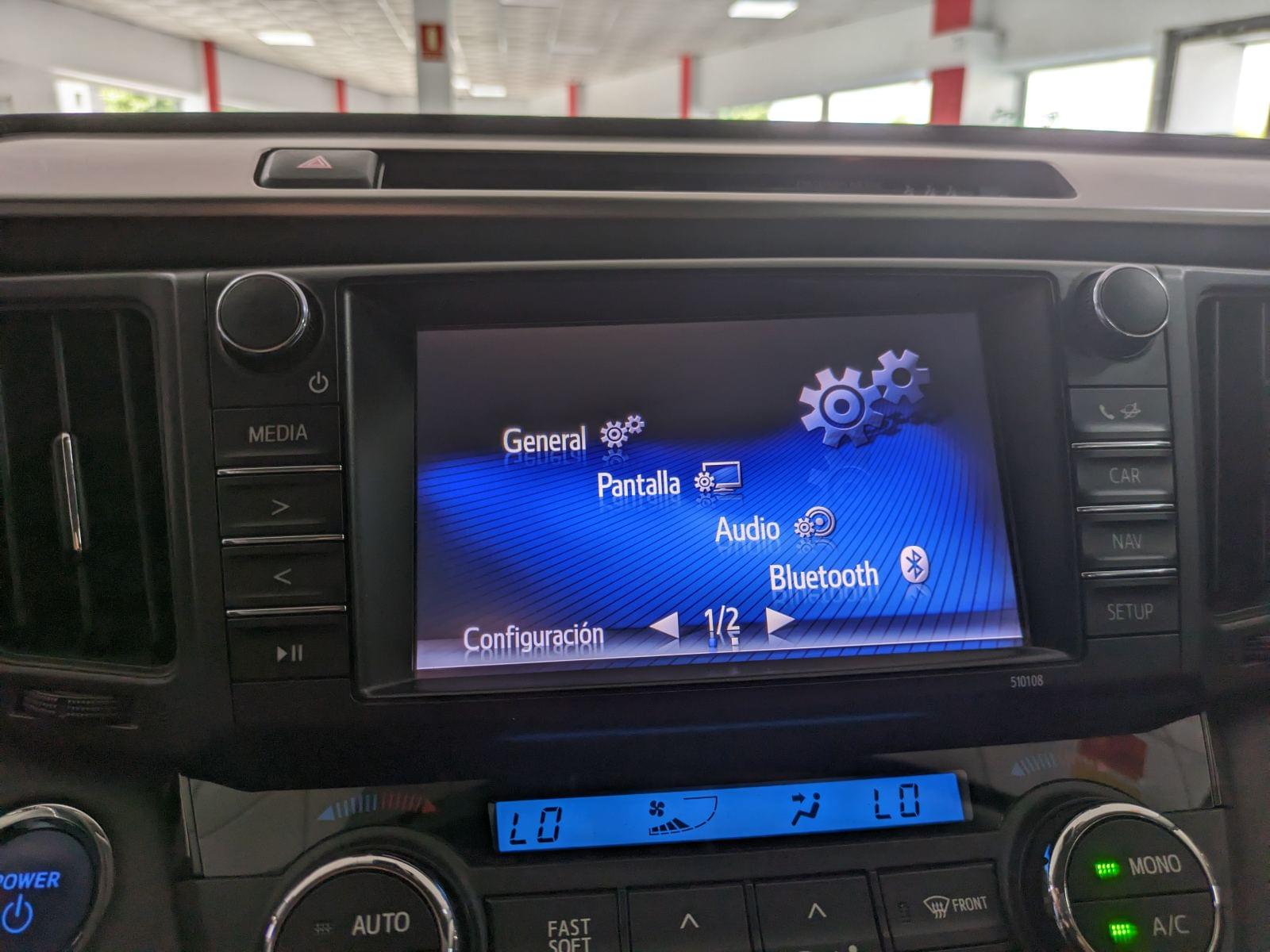 TOYOTA RAV4 2.5l HYBRID 4WD ADVANCE 18 