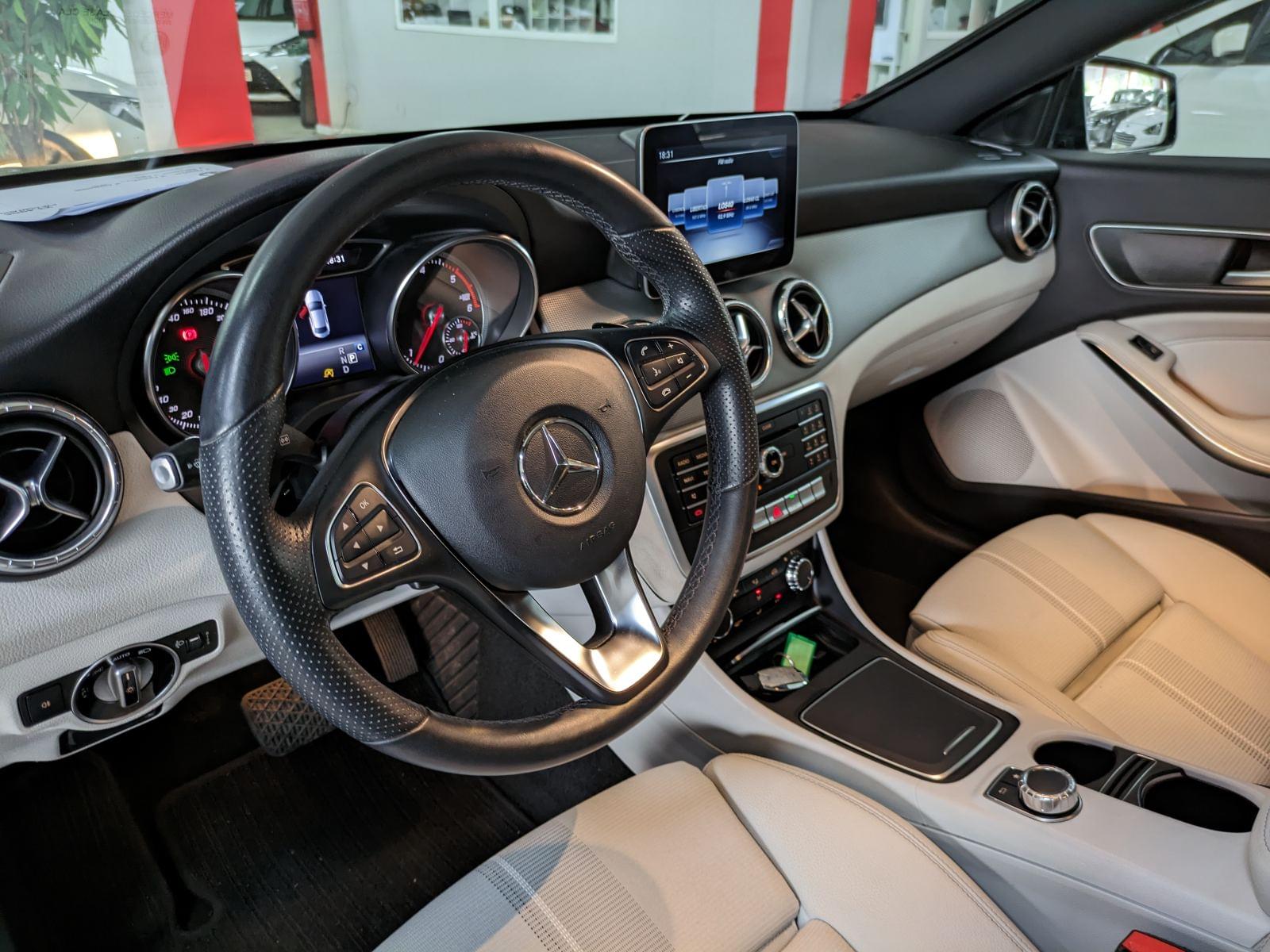 MERCEDES CLASE CLA 200 D BUSINESS SOLUTION 8 