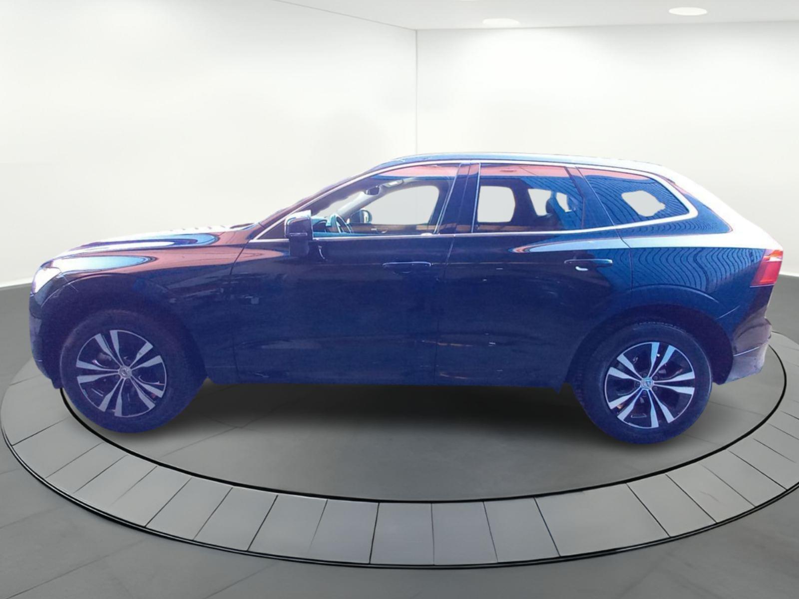 VOLVO XC60 2.0 D3 MOMENTUM PRO ADBLUE 2 