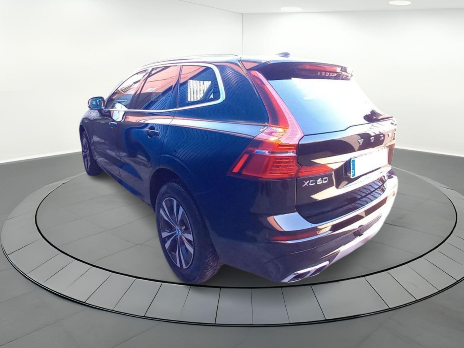 VOLVO XC60 2.0 D3 MOMENTUM PRO ADBLUE 4 