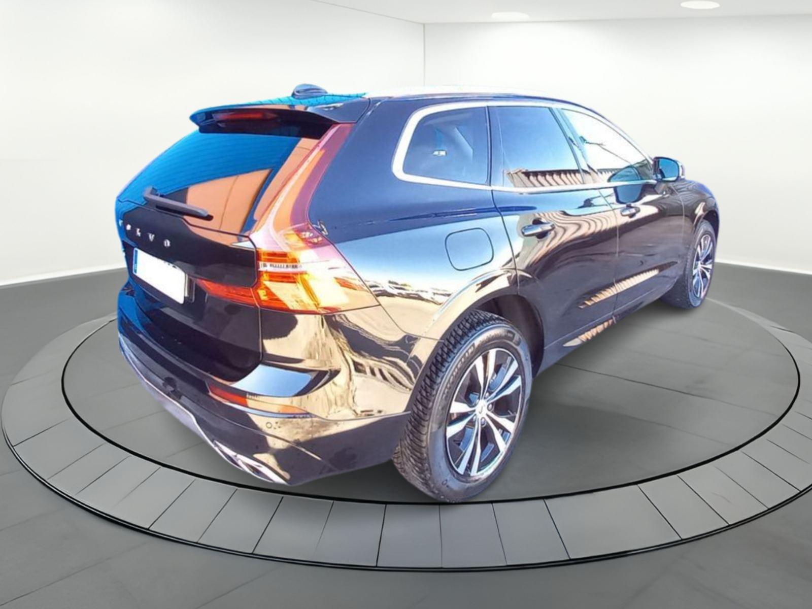 VOLVO XC60 2.0 D3 MOMENTUM PRO ADBLUE 3 