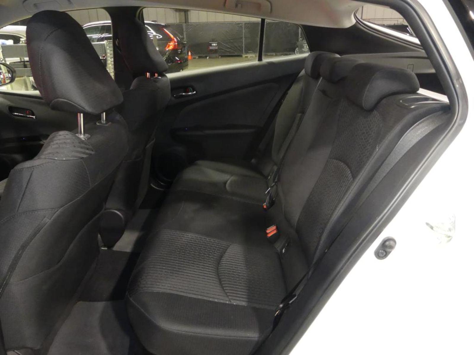 TOYOTA PRIUS 1.8I VVT-I HYBRID BUSINESS CVT 4 