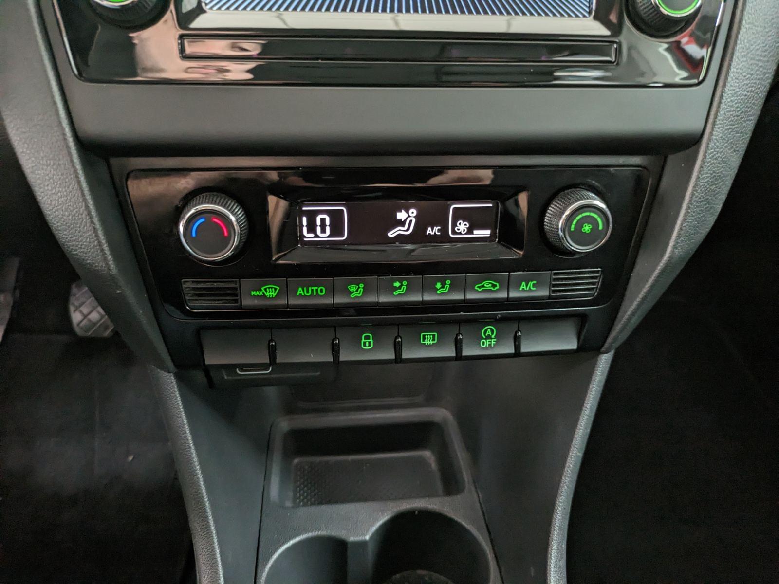 SKODA SPACEBACK 1.6 TDI CR STYLE 20 