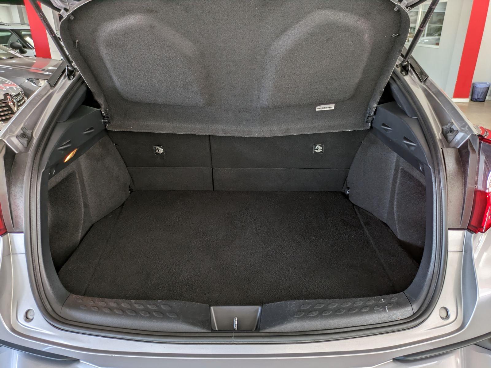 TOYOTA C-HR 1.8I VVT-I HYBRID C-BUS.PLUS E 6 