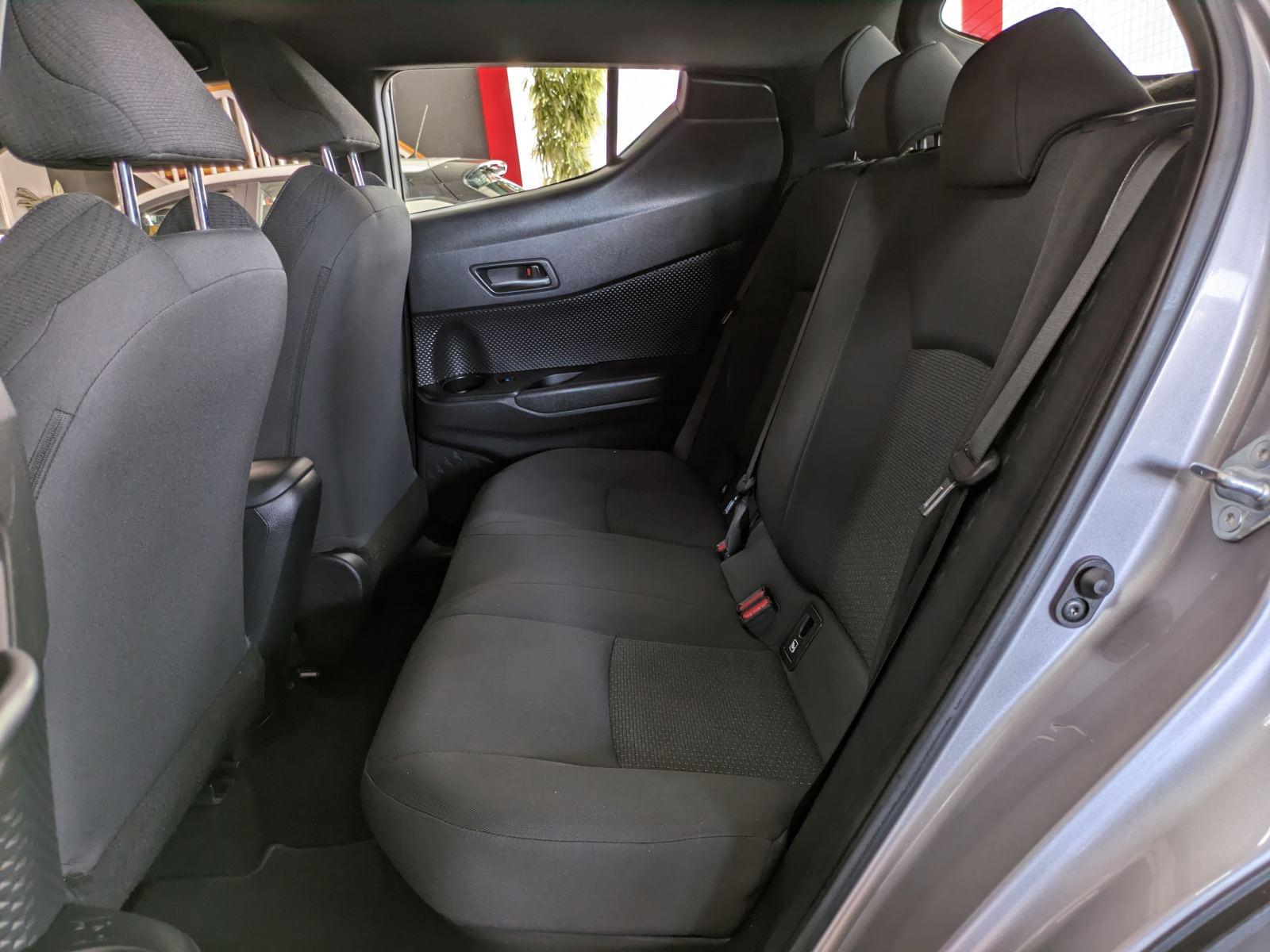 TOYOTA C-HR 1.8I VVT-I HYBRID C-BUS.PLUS E 10 