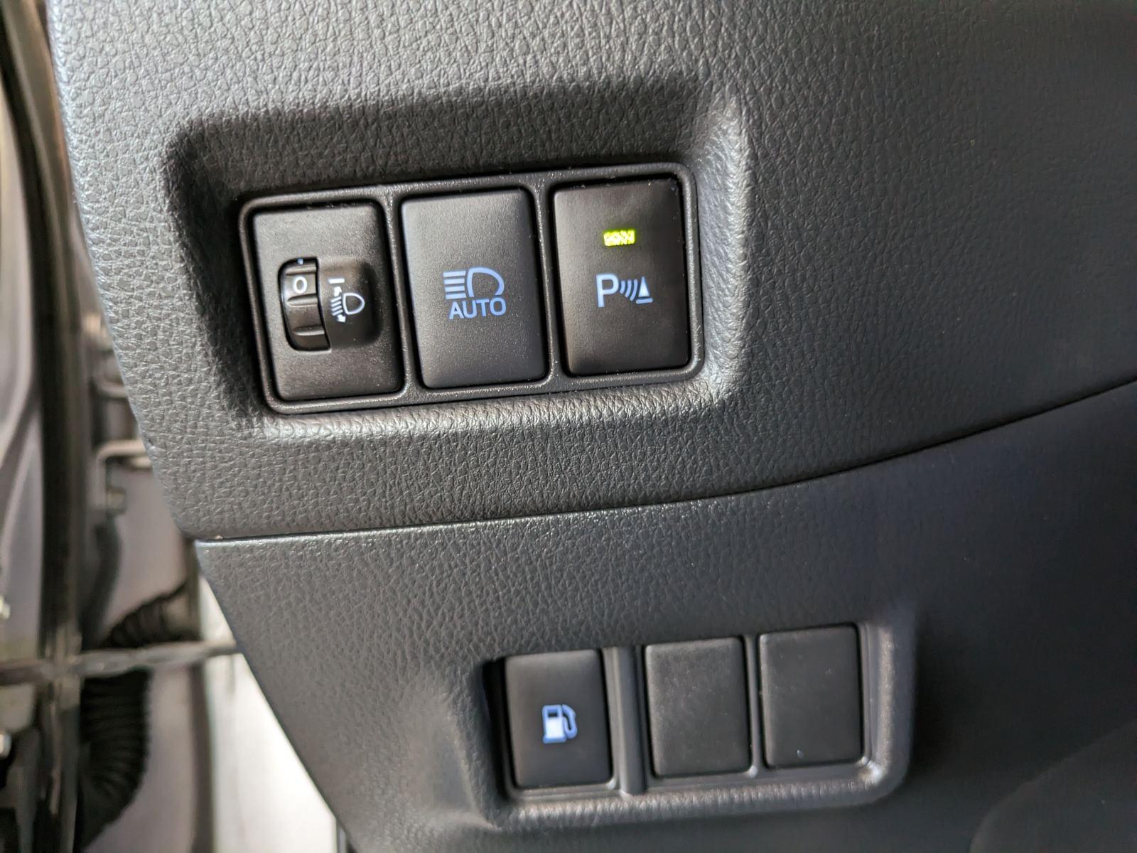 TOYOTA C-HR 1.8I VVT-I HYBRID C-BUS.PLUS E 18 