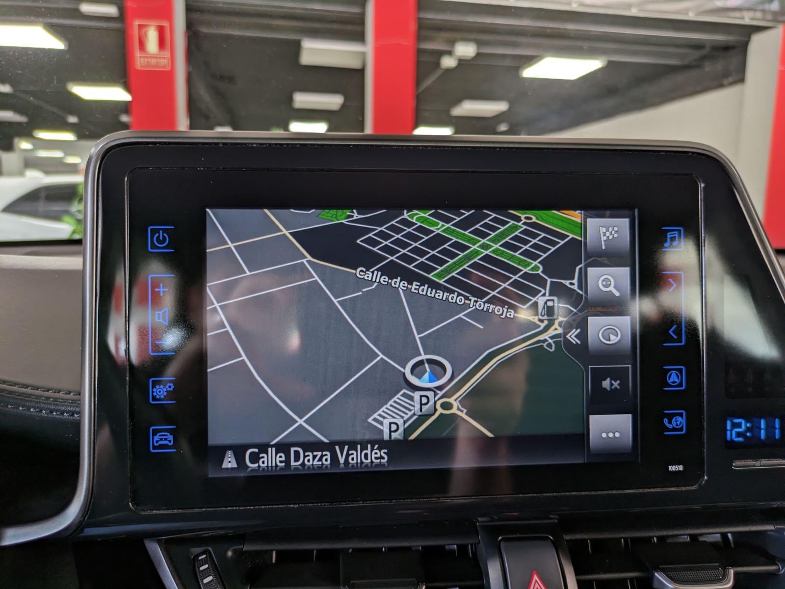 TOYOTA C-HR 1.8I VVT-I HYBRID C-BUS.PLUS E 19 
