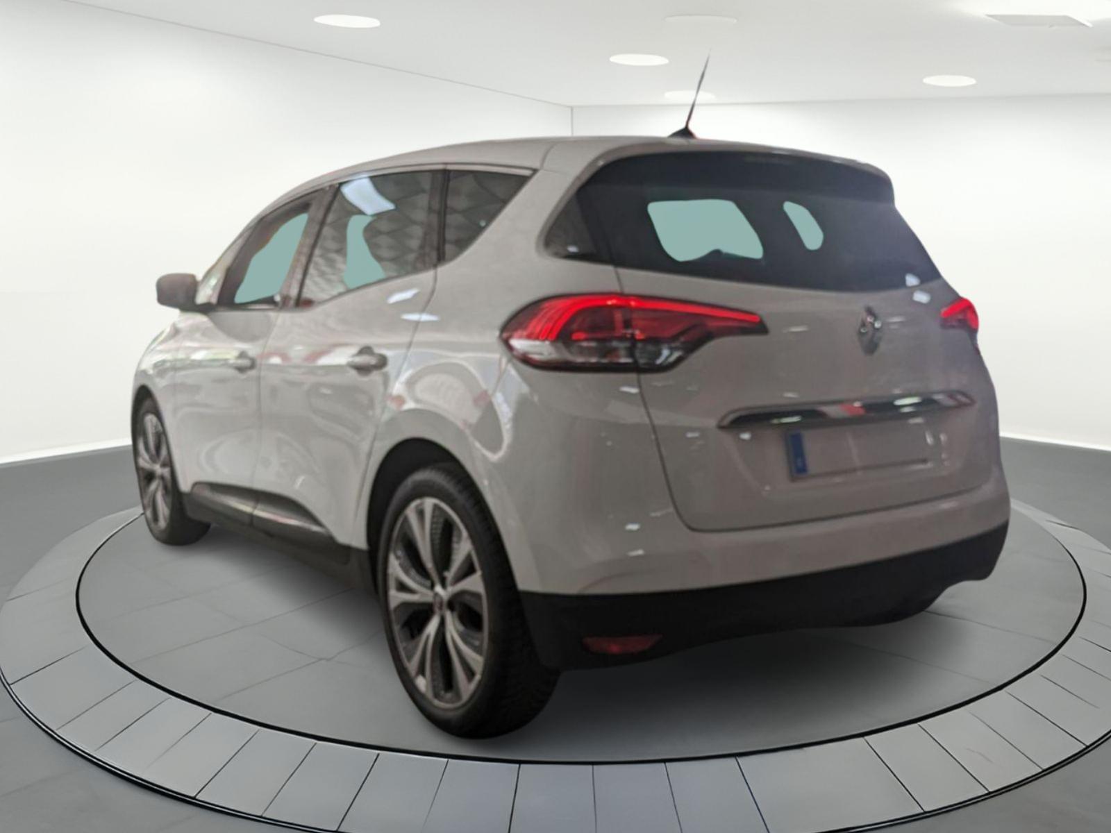 RENAULT SCéNIC 1.5 DCI ENERGY INTENS EDC AUT 2 