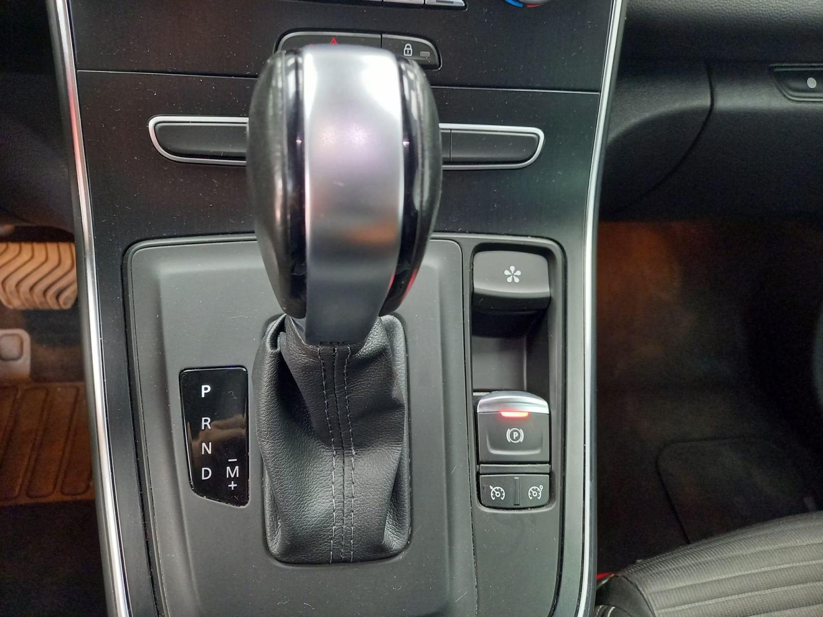 RENAULT SCéNIC 1.5 DCI ENERGY INTENS EDC AUT 10 