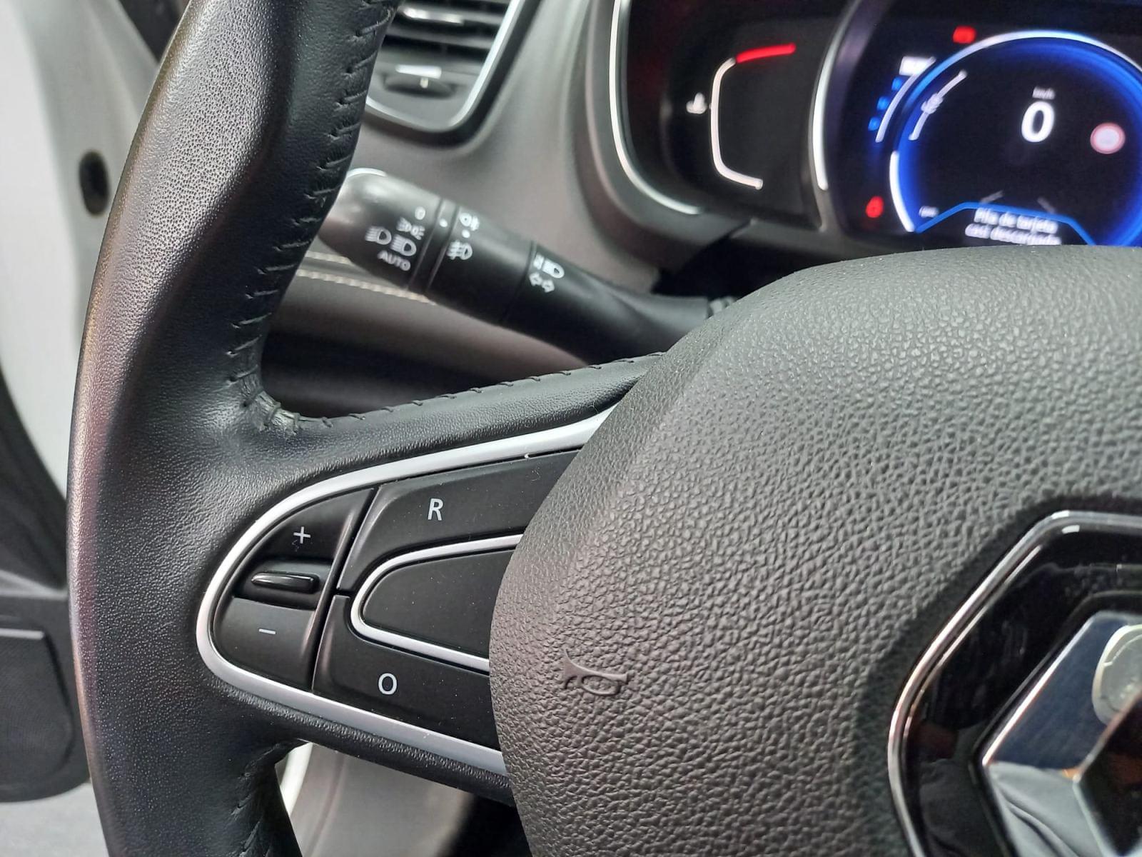 RENAULT SCéNIC 1.5 DCI ENERGY INTENS EDC AUT 26 