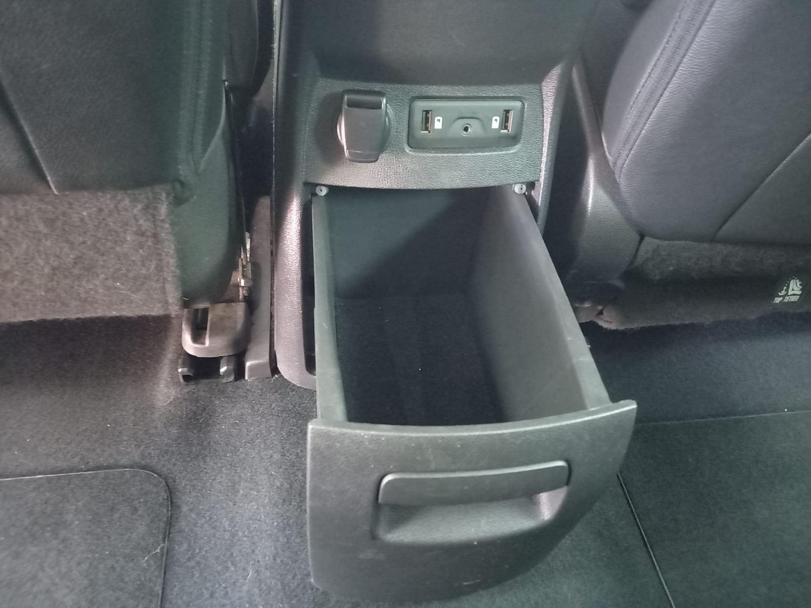 RENAULT SCéNIC 1.5 DCI ENERGY INTENS EDC AUT 28 