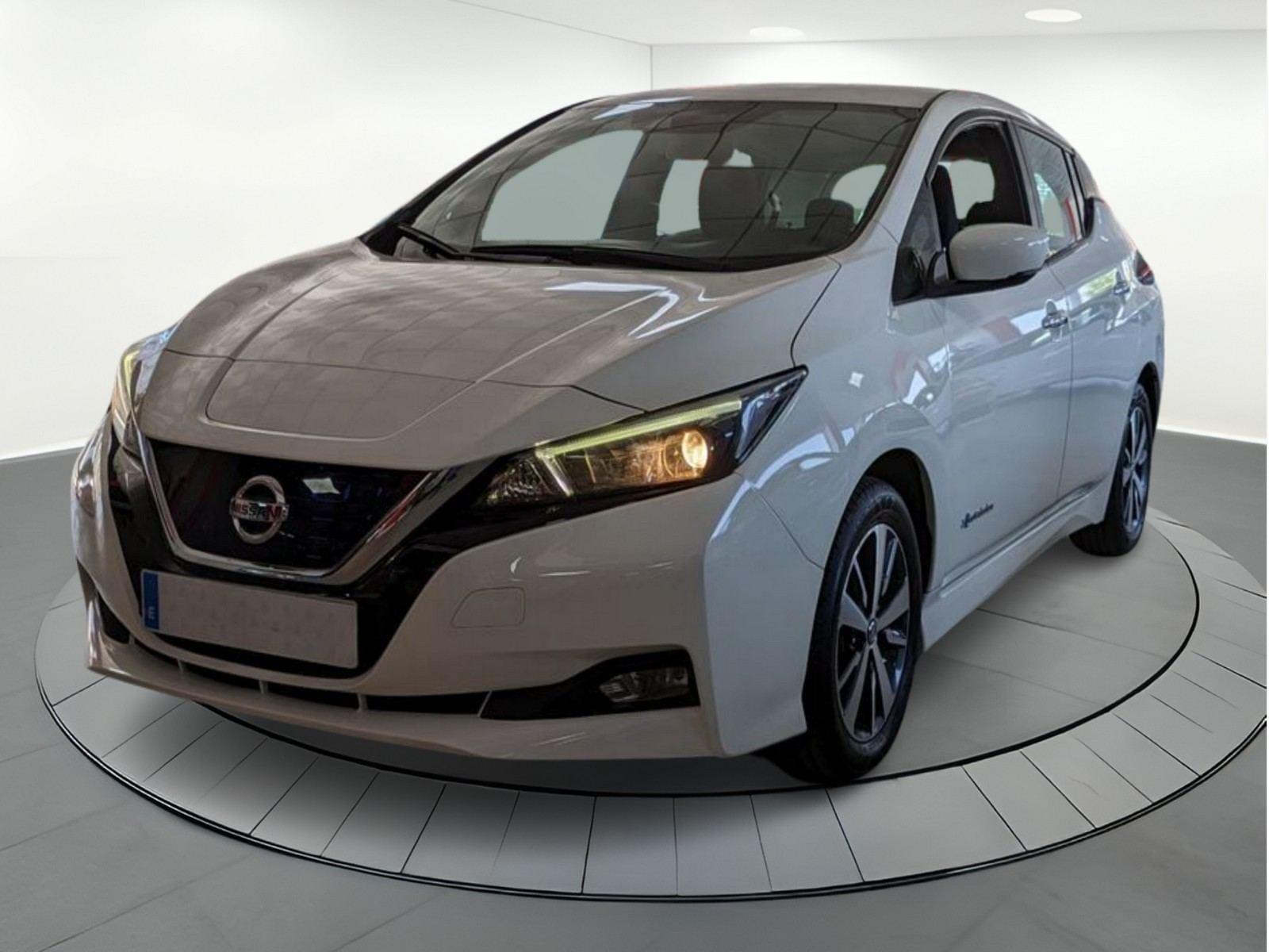 NISSAN LEAF 40 KWH ACENTA 2 