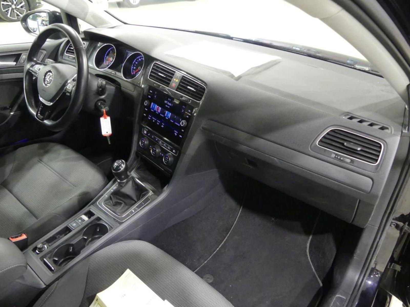 VOLKSWAGEN GOLF 1.6 SCR TDI COMFORTLINE (EU6.2) 2 