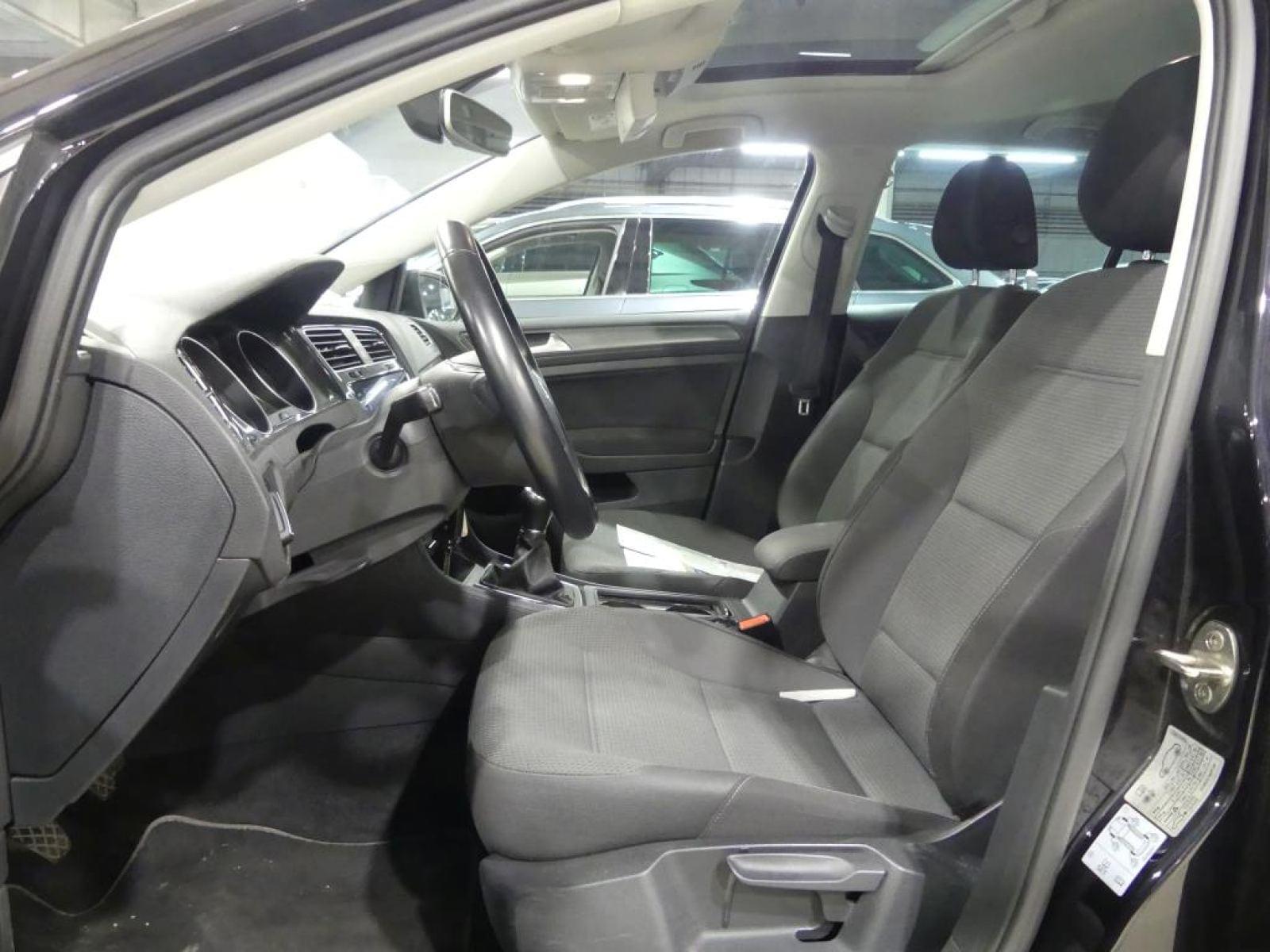 VOLKSWAGEN GOLF 1.6 SCR TDI COMFORTLINE (EU6.2) 5 