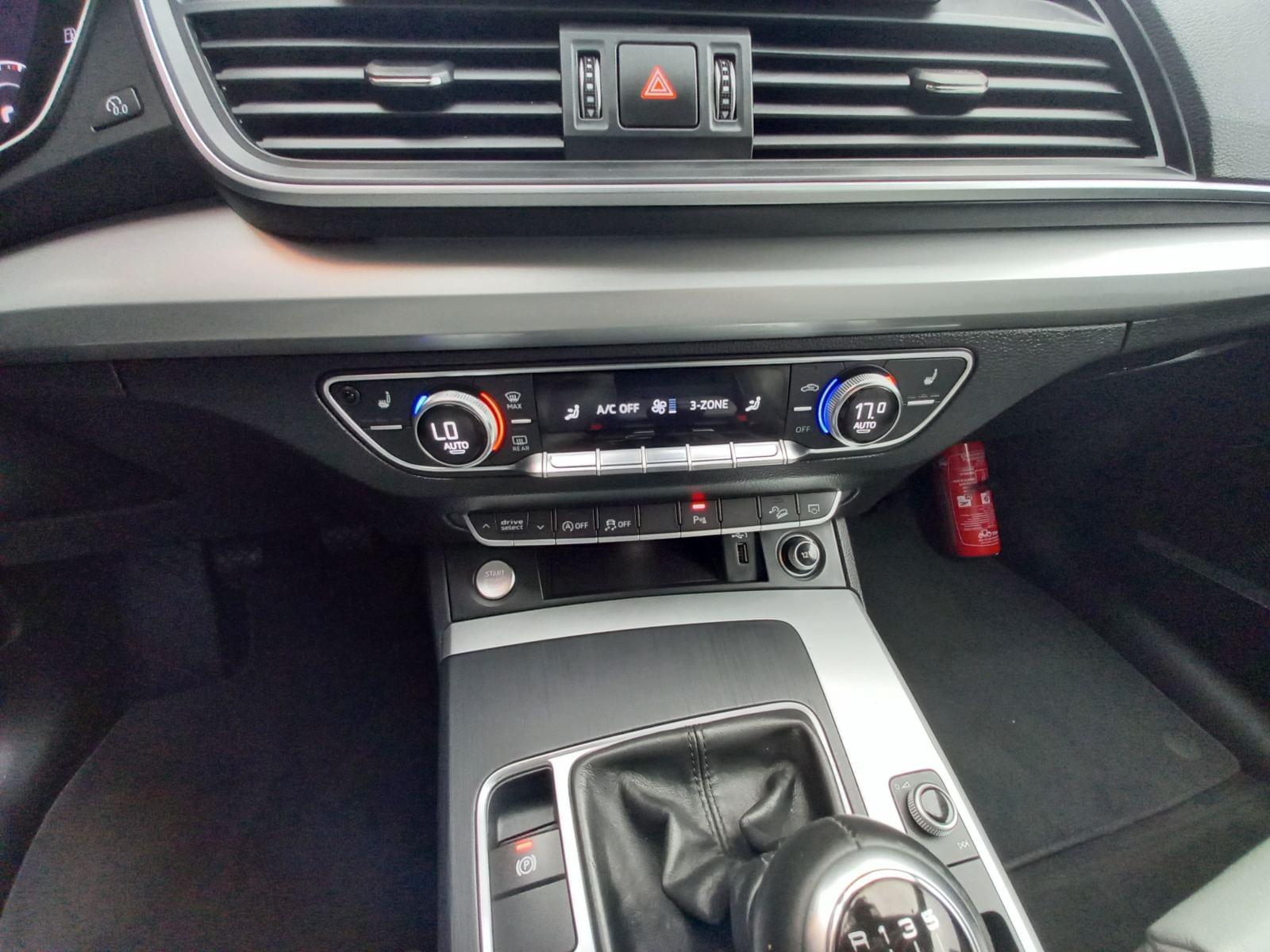 AUDI Q5 2.0 TDI 17 