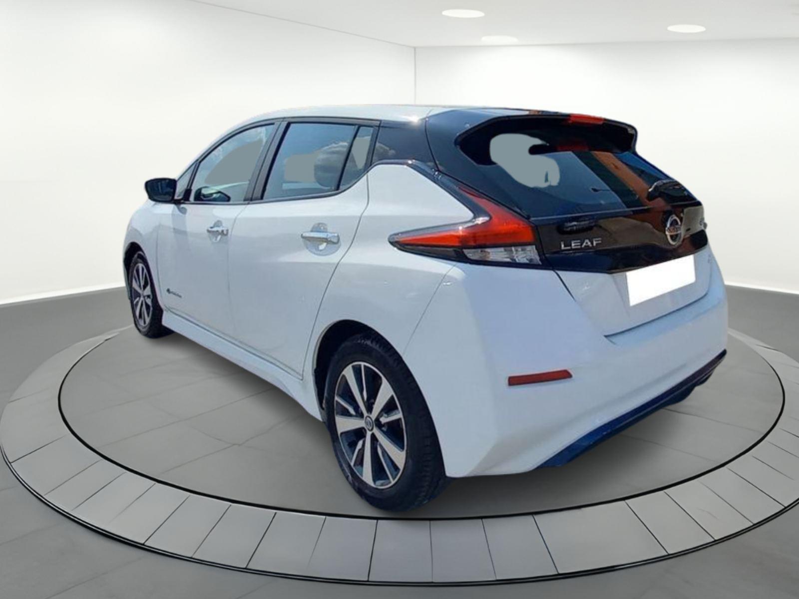 NISSAN LEAF ACENTA 40KWH 3 