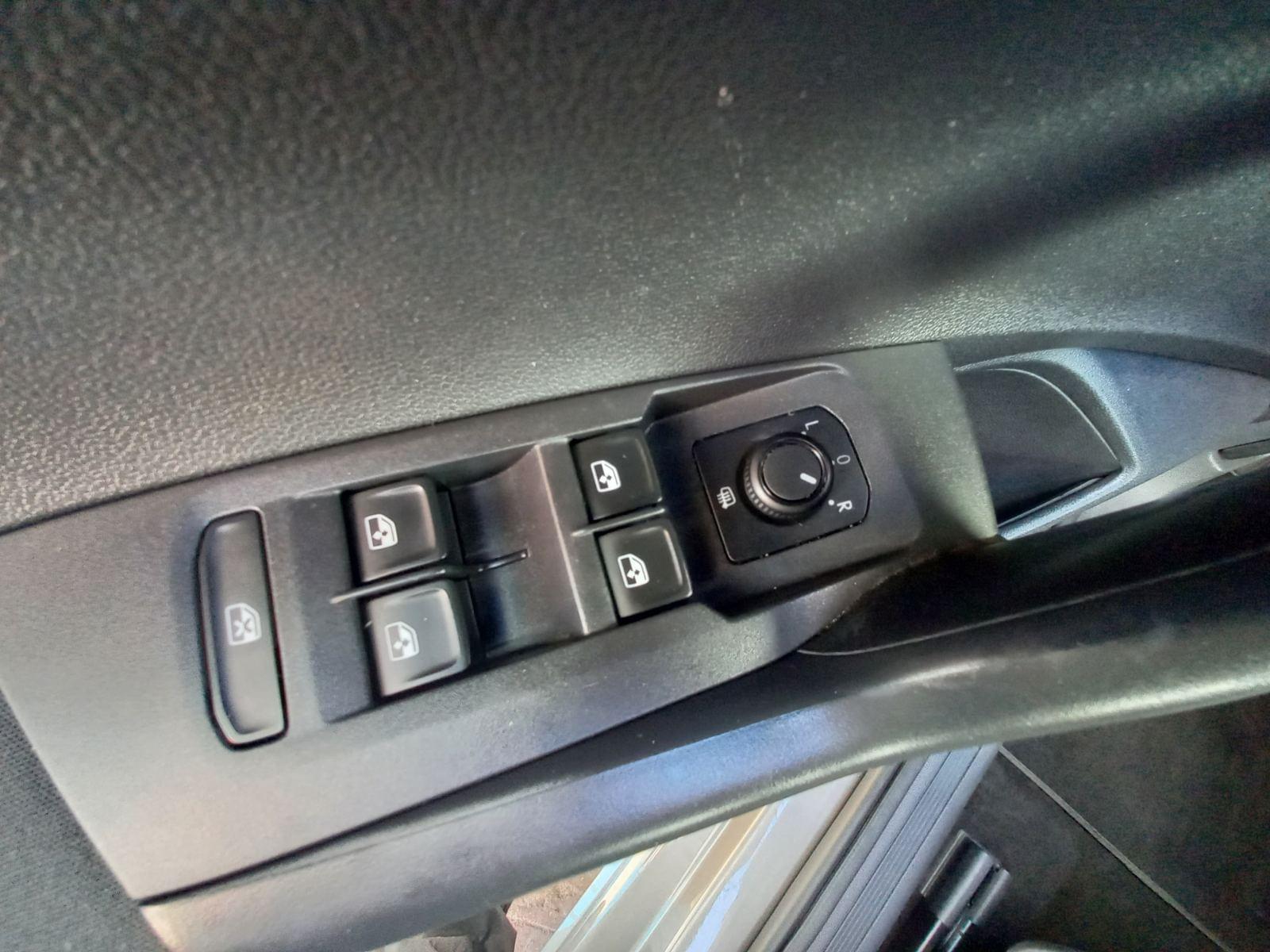 VOLKSWAGEN POLO 1.0 TSI 70KW ADVANCE 10 