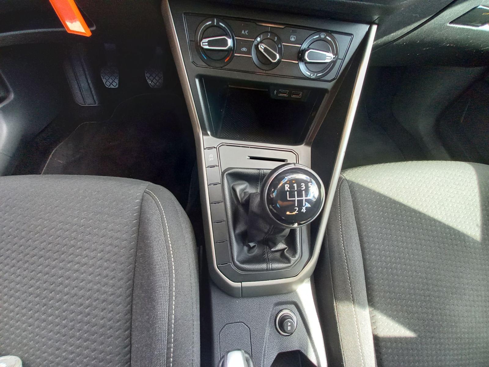 VOLKSWAGEN POLO 1.0 TSI 70KW ADVANCE 21 