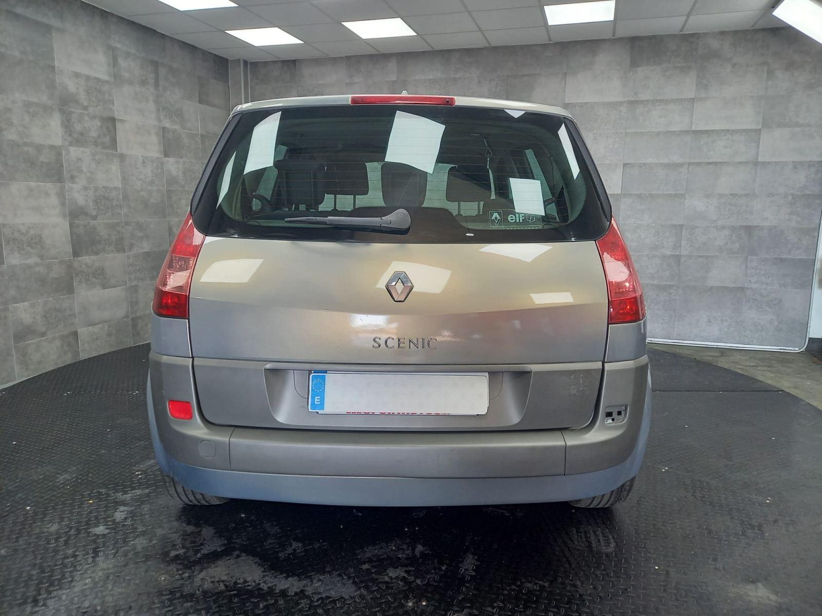 RENAULT SCéNIC 1.5 DCI 7