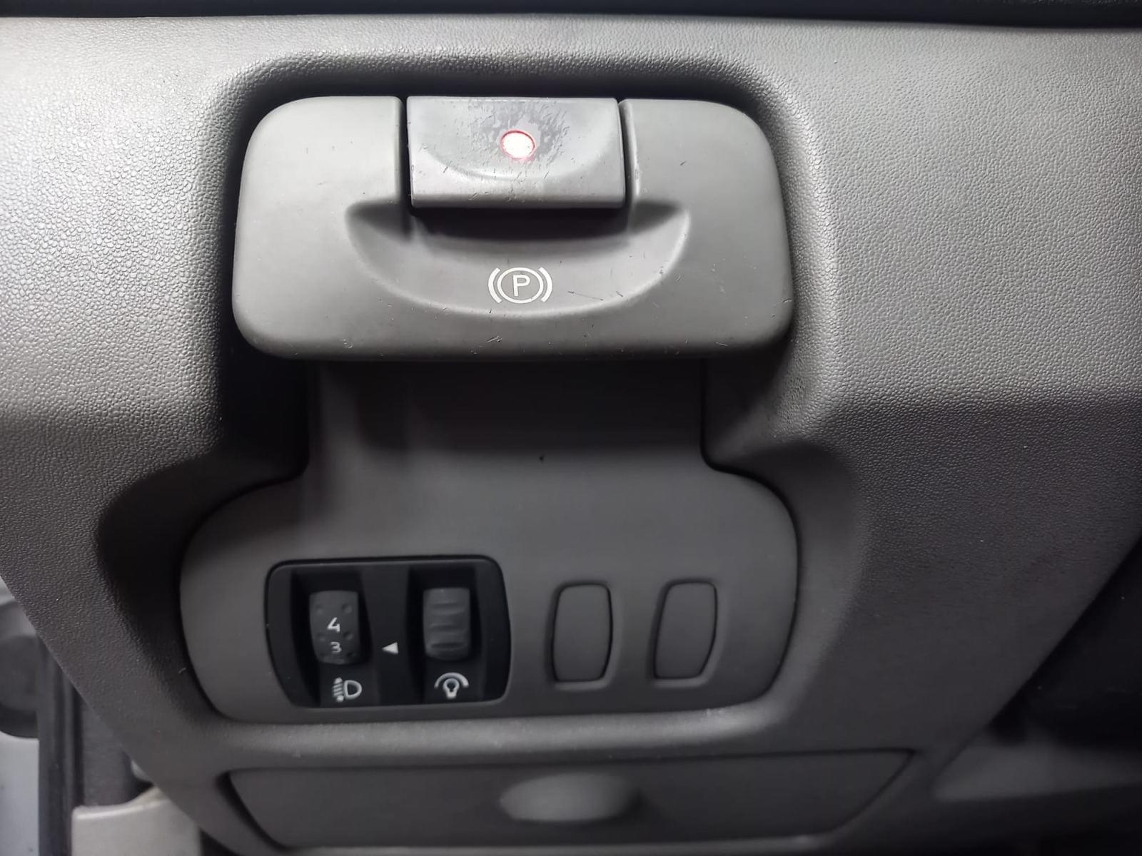 RENAULT SCéNIC 1.5 DCI 18