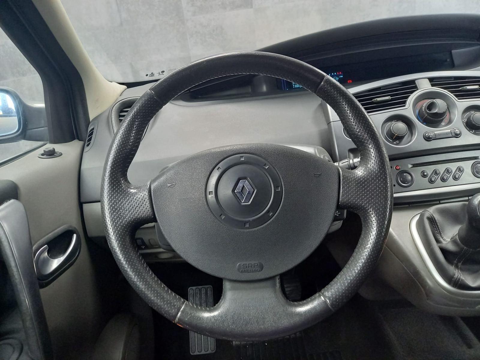 RENAULT SCéNIC 1.5 DCI 29