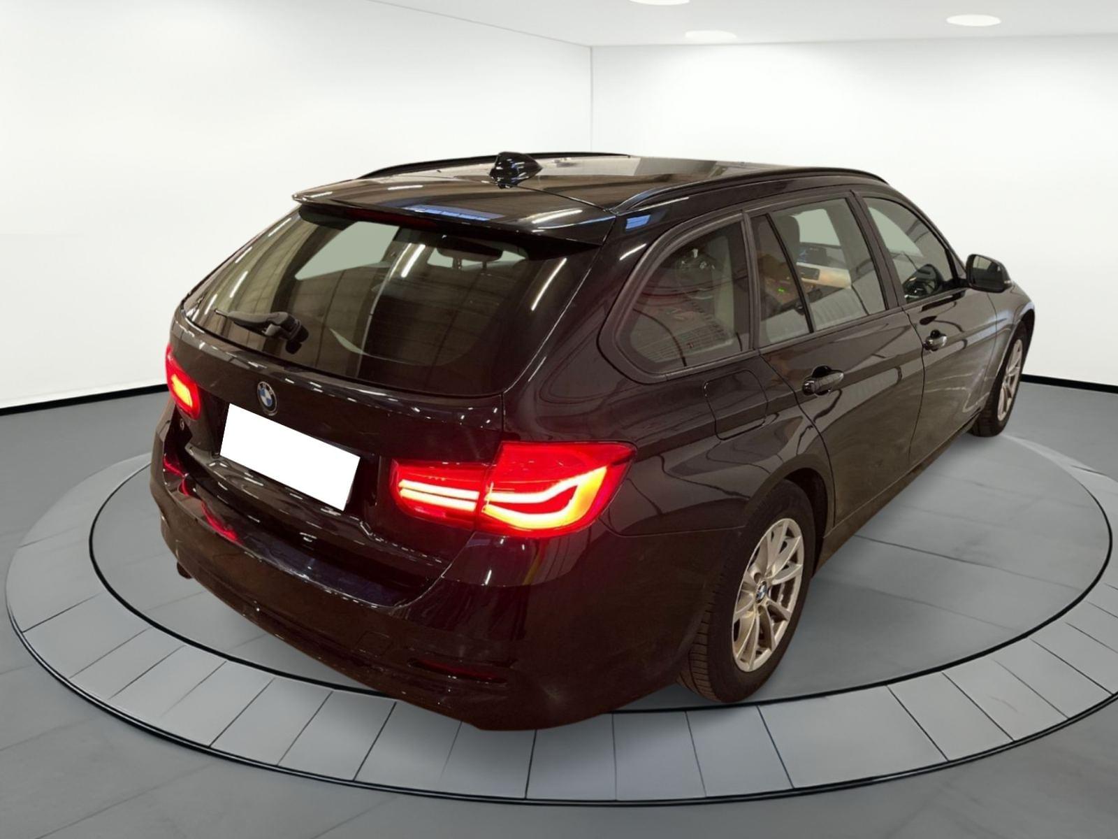 BMW SERIE 3 REEKS TOURING 318D (100 KW) 5D 5 