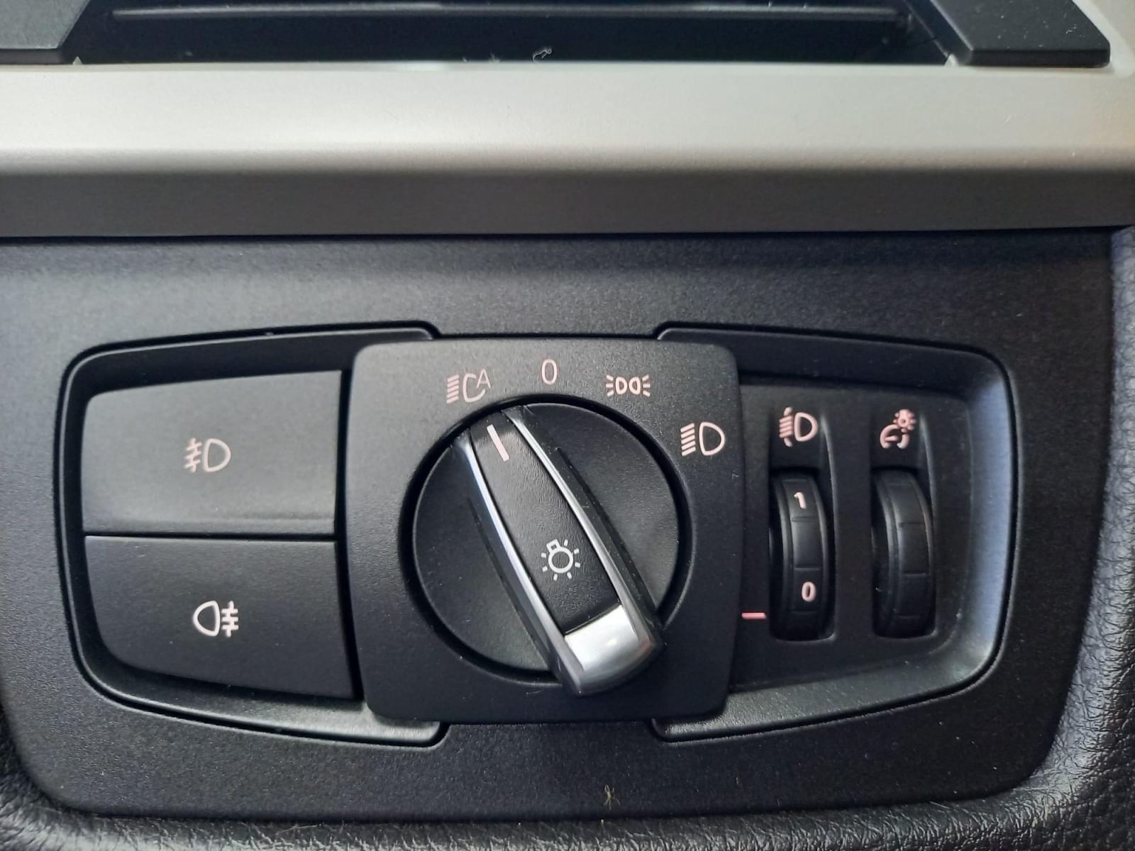 BMW SERIE 3 REEKS TOURING 318D (100 KW) 5D 22