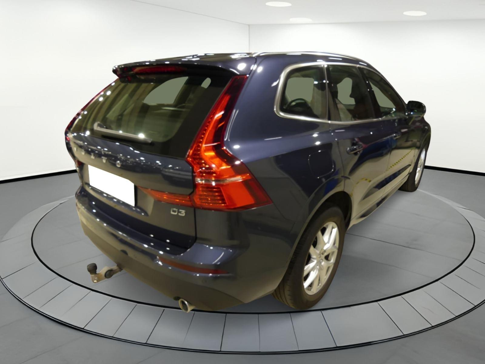 VOLVO XC60 2.0 D3 MOMENTUM ADBLUE (EU6D-T) 2 