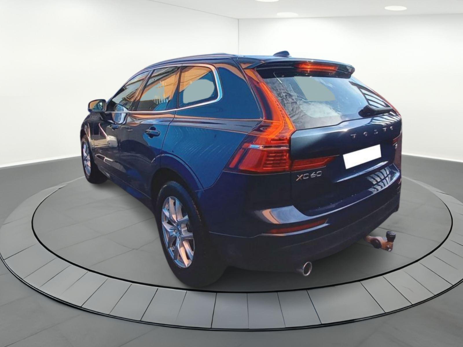 VOLVO XC60 2.0 D3 MOMENTUM ADBLUE (EU6D-T) 4 