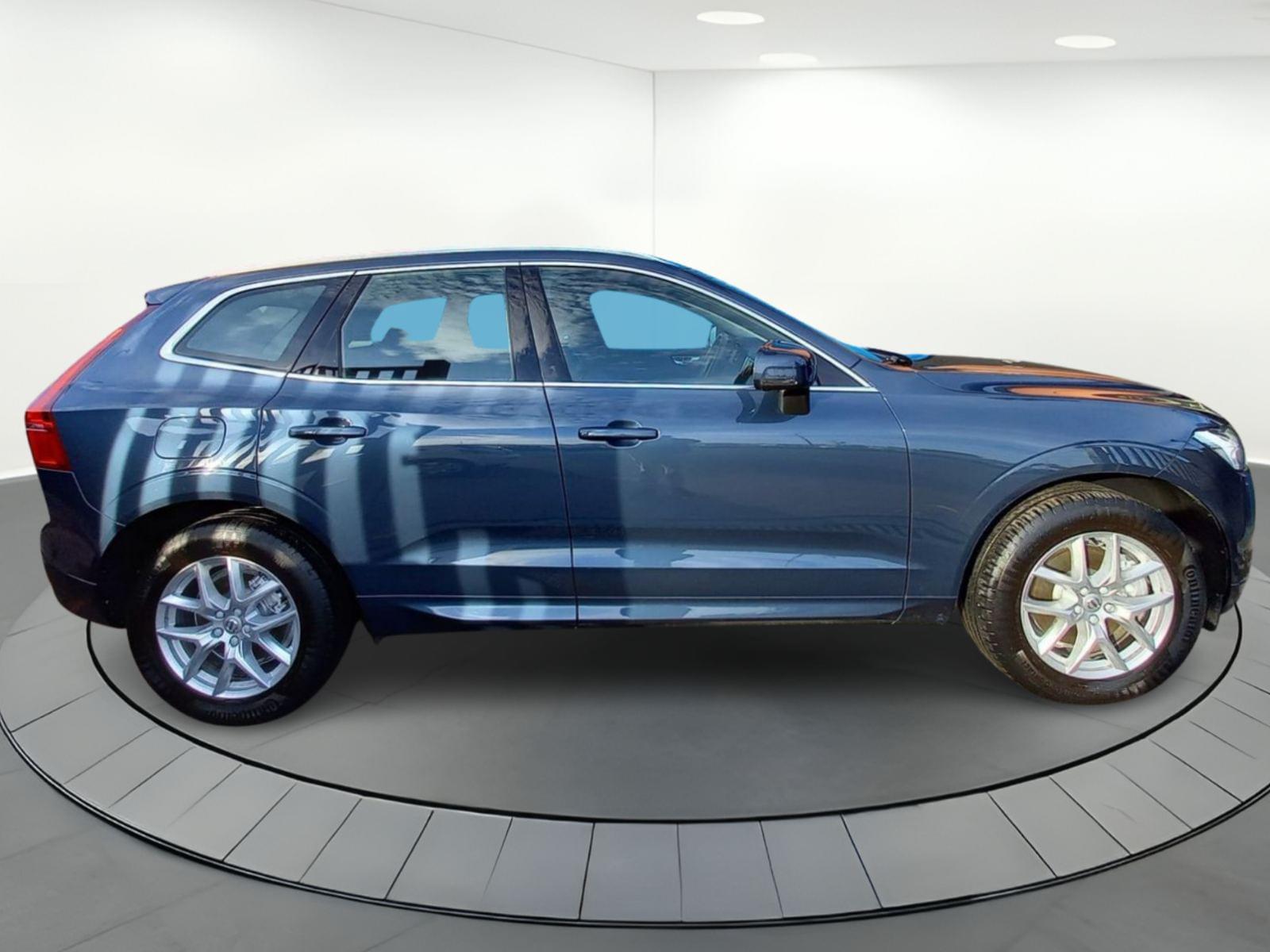 VOLVO XC60 2.0 D3 MOMENTUM ADBLUE (EU6D-T) 5 