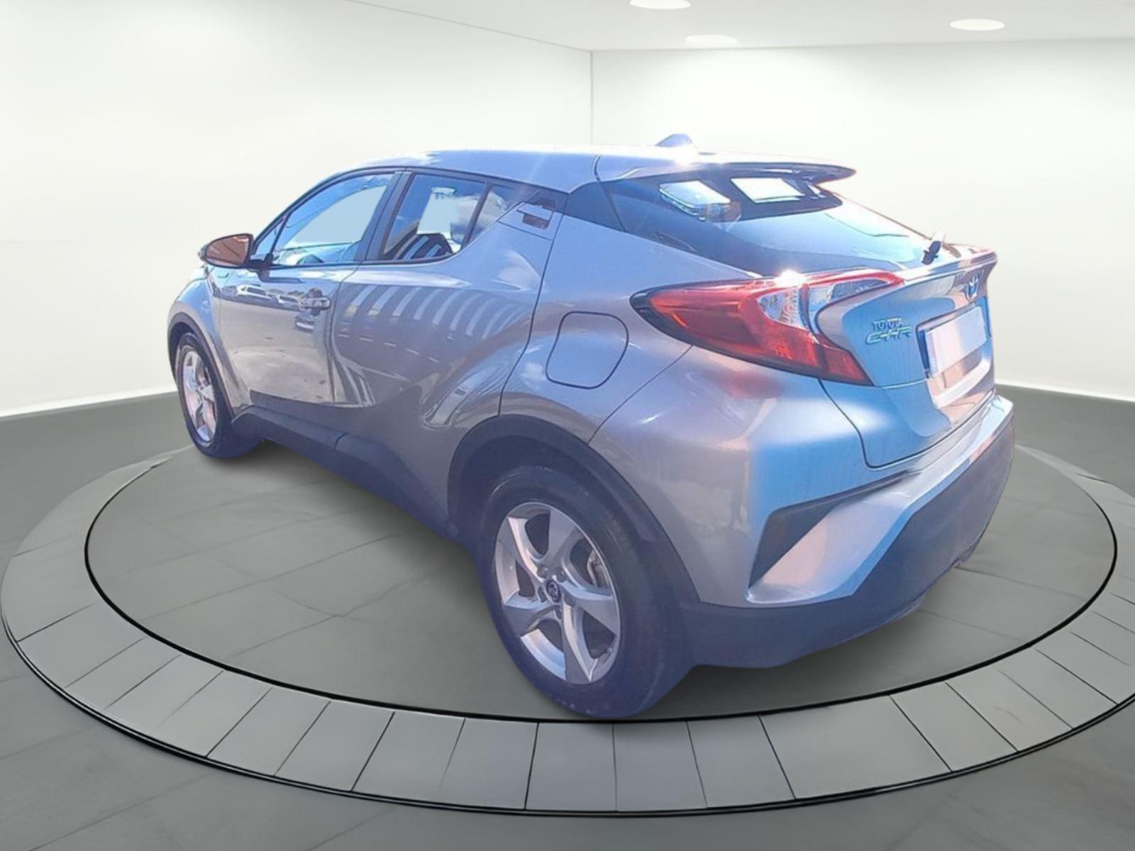 TOYOTA C-HR 1.8 125H ACTIVE 4 