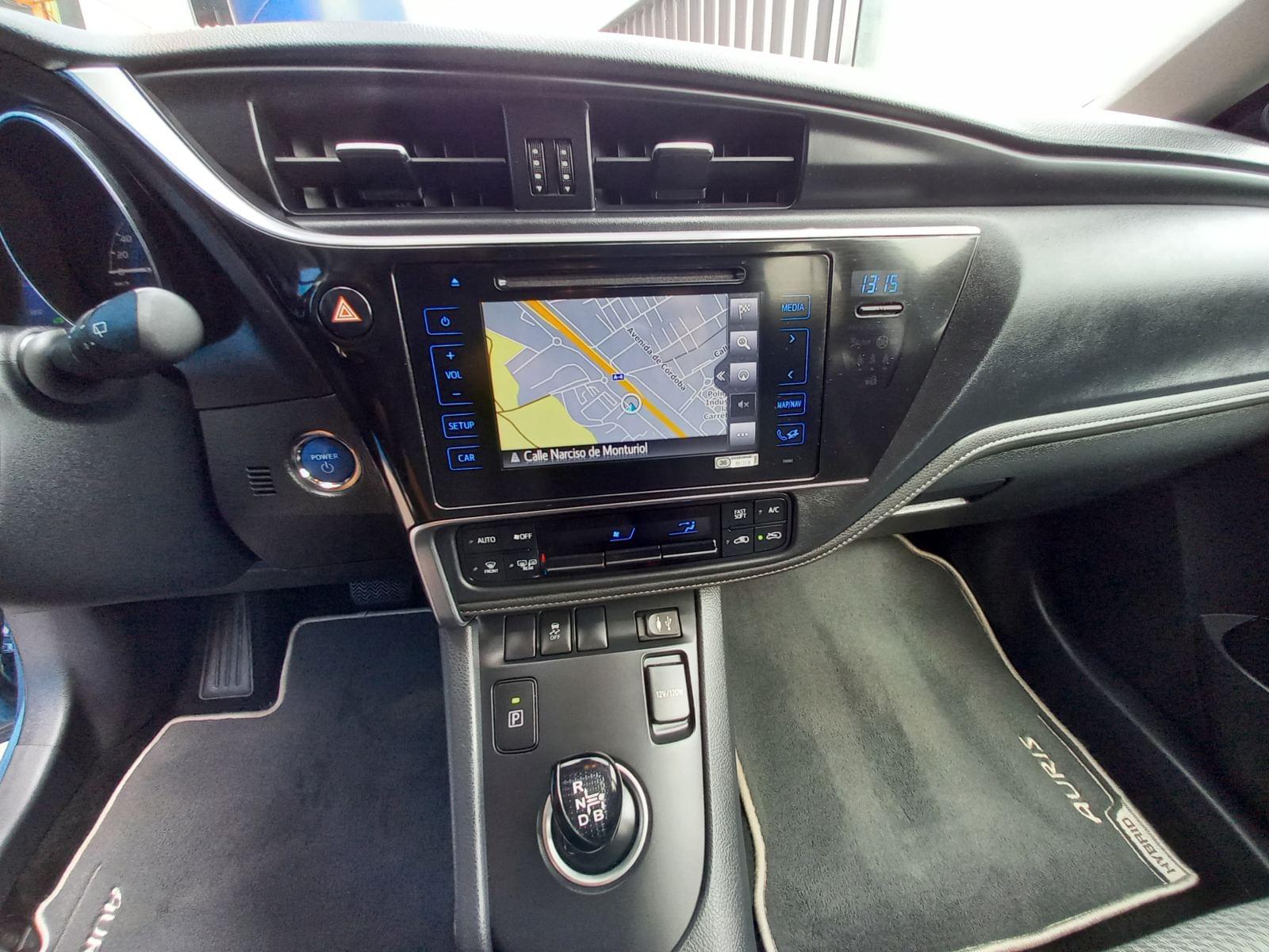 TOYOTA AURIS 1.8 140H FEEL! EDITION TOURING SPO 18 