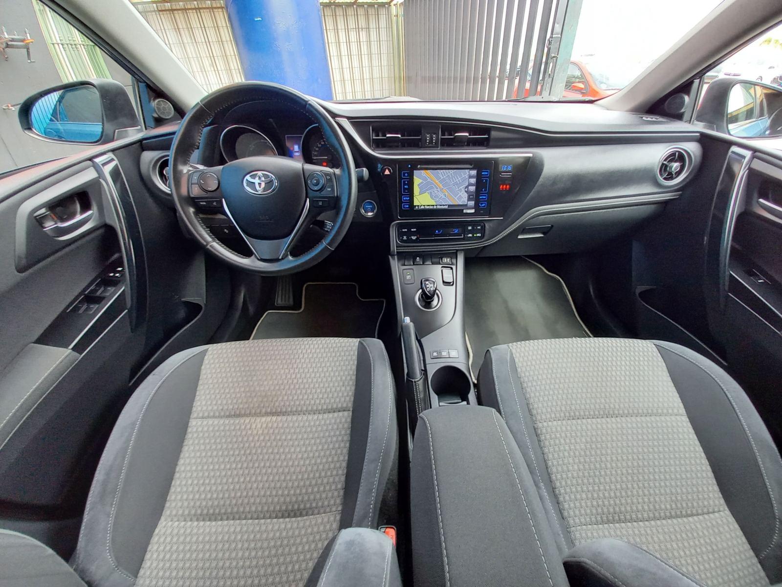TOYOTA AURIS 1.8 140H FEEL! EDITION TOURING SPO 24 