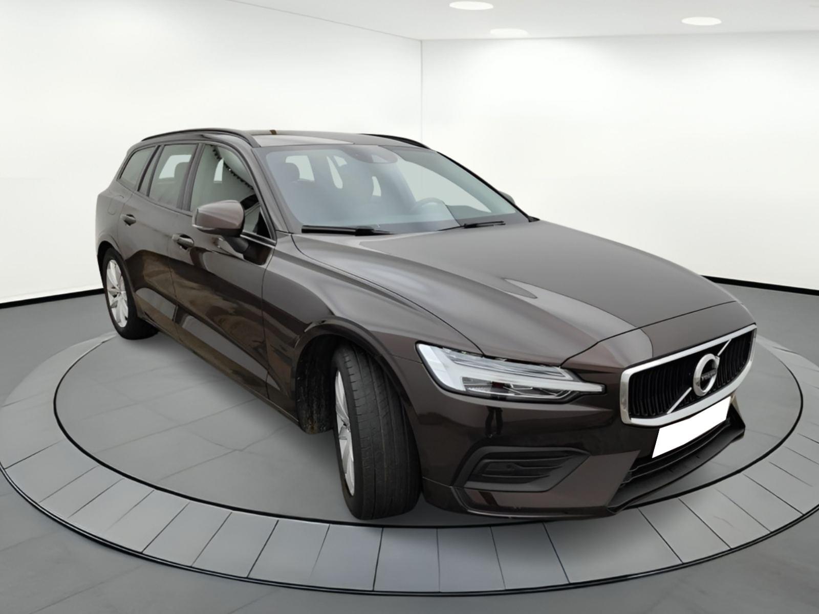 VOLVO V60 D3 MOMENTUM 5D 2 