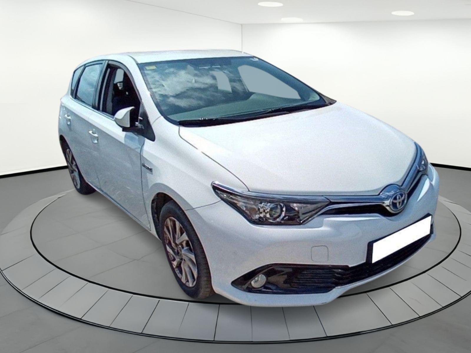 TOYOTA AURIS 1.8 140H Hybrid Active (Business Plus) 3 