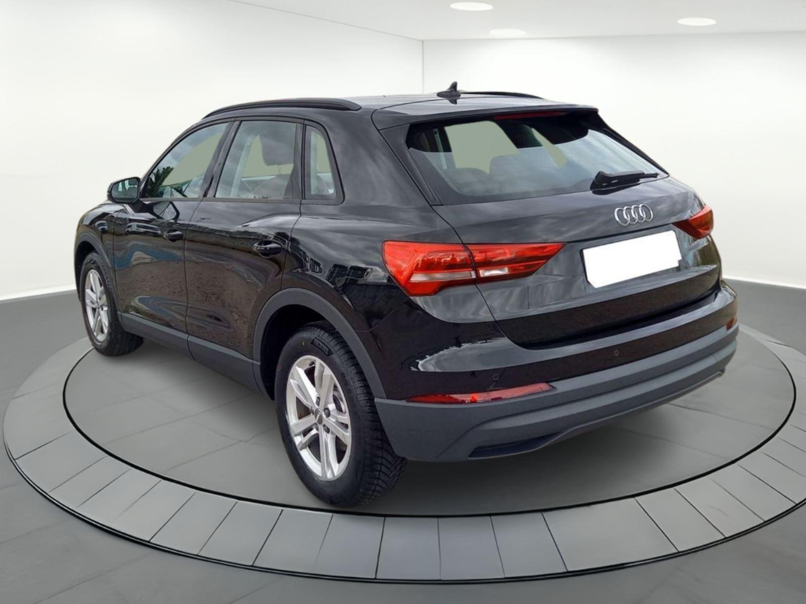 AUDI Q3 35 TDI BUSINESS EDITION S TRON 4 