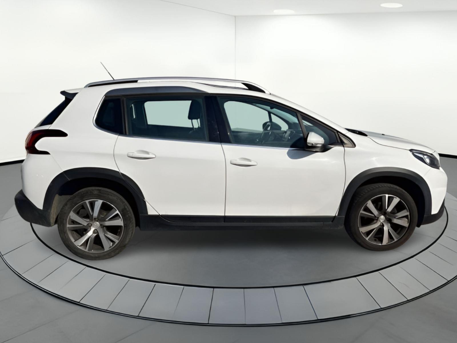 PEUGEOT 2008 Allure BlueHDi 73KW (100CV) S&S 3 