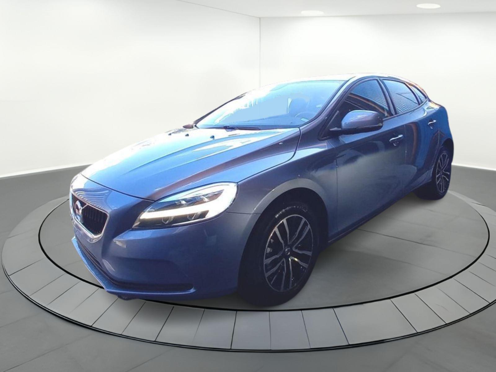 imagen de VOLVO V40 D2 BLACK EDITION 5D - REF: 04905