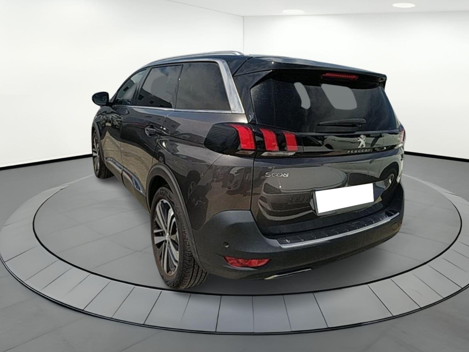 PEUGEOT 5008 GT 2.0L BlueHDi 133kW (180CV) S&S EAT8 5 