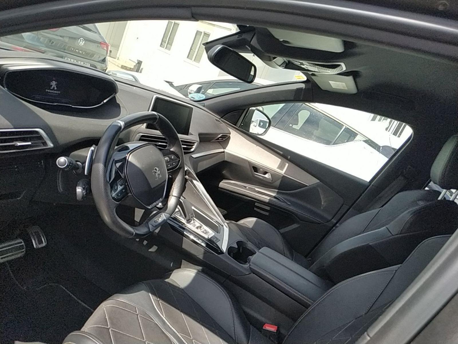 PEUGEOT 5008 GT 2.0L BlueHDi 133kW (180CV) S&S EAT8 6 