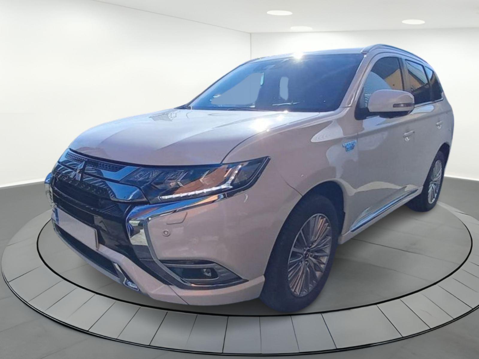MITSUBISHI OUTLANDER 2.4 PHEV Kaiteki Auto 4WD 0 