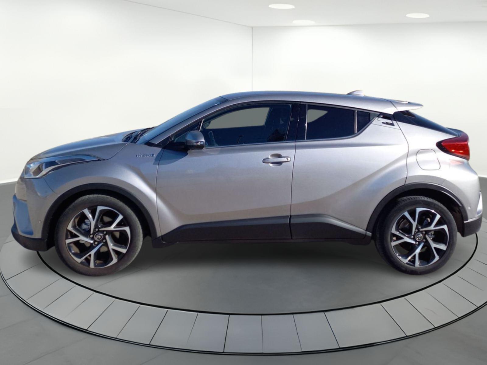 TOYOTA C-HR 1.8 125H ADVANCE (CX) 3 
