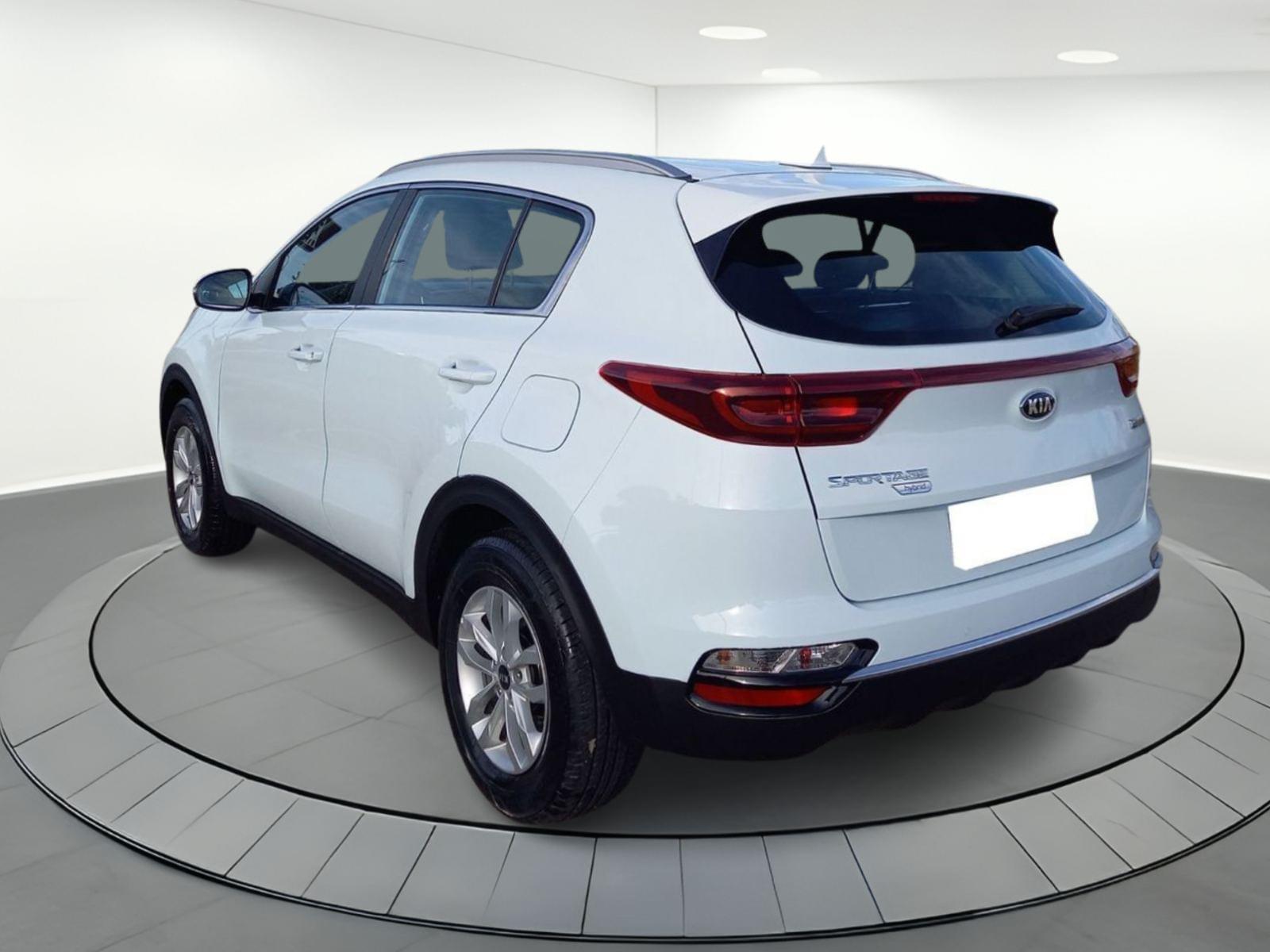 KIA SPORTAGE 1.6 MHEV BUSINESS 85KW (115CV) 4X2 4 