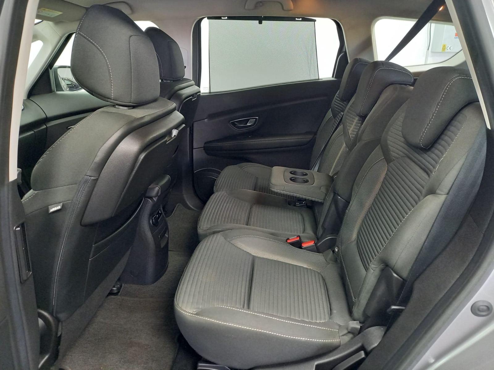RENAULT GRAND SCéNIC IV BUSINESS 1.5 DCI 110CV 7 PLAZAS 19 