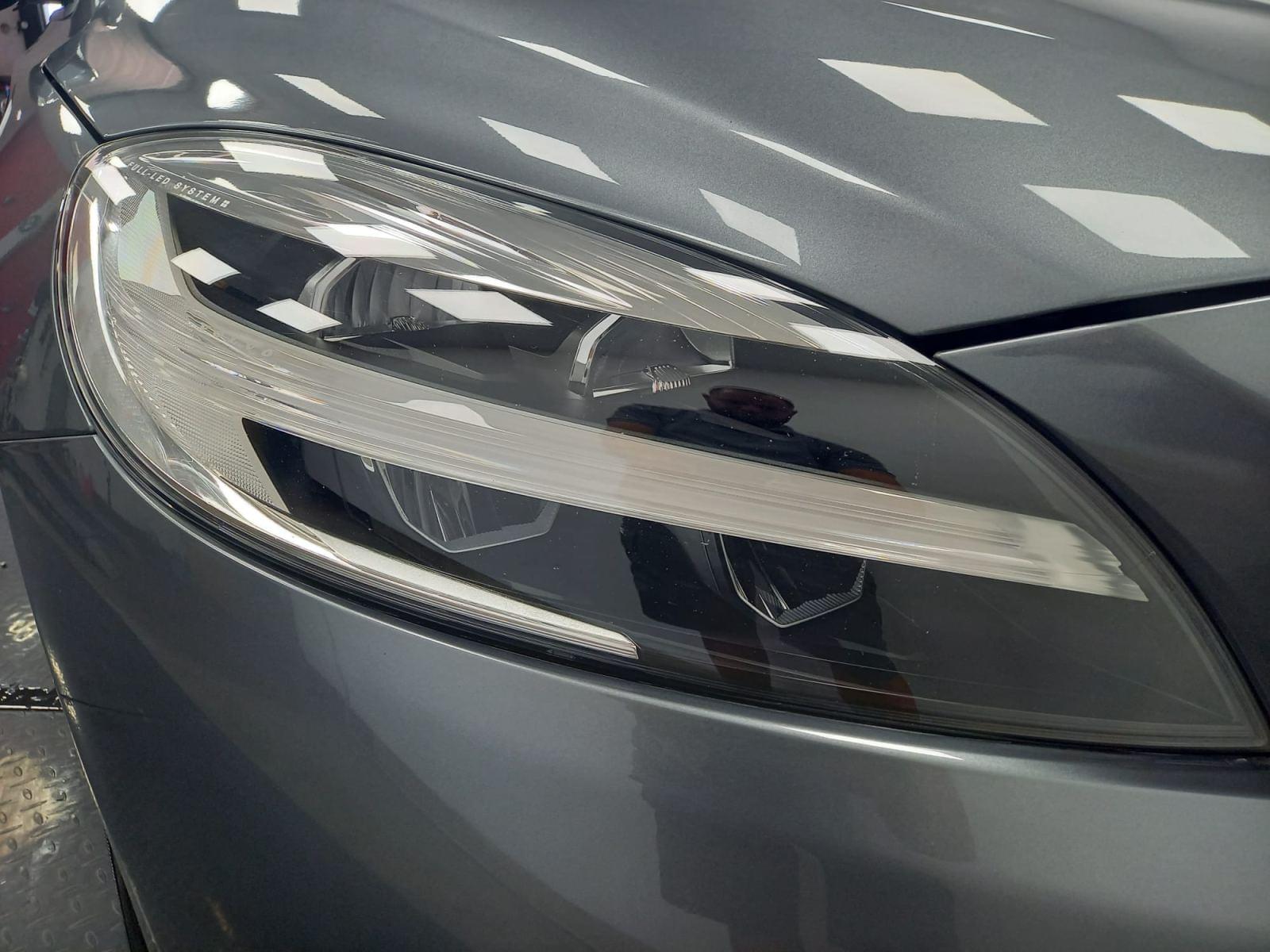 VOLVO V40 1.5 T2 BLACK EDITION GEAR.GPF 26 
