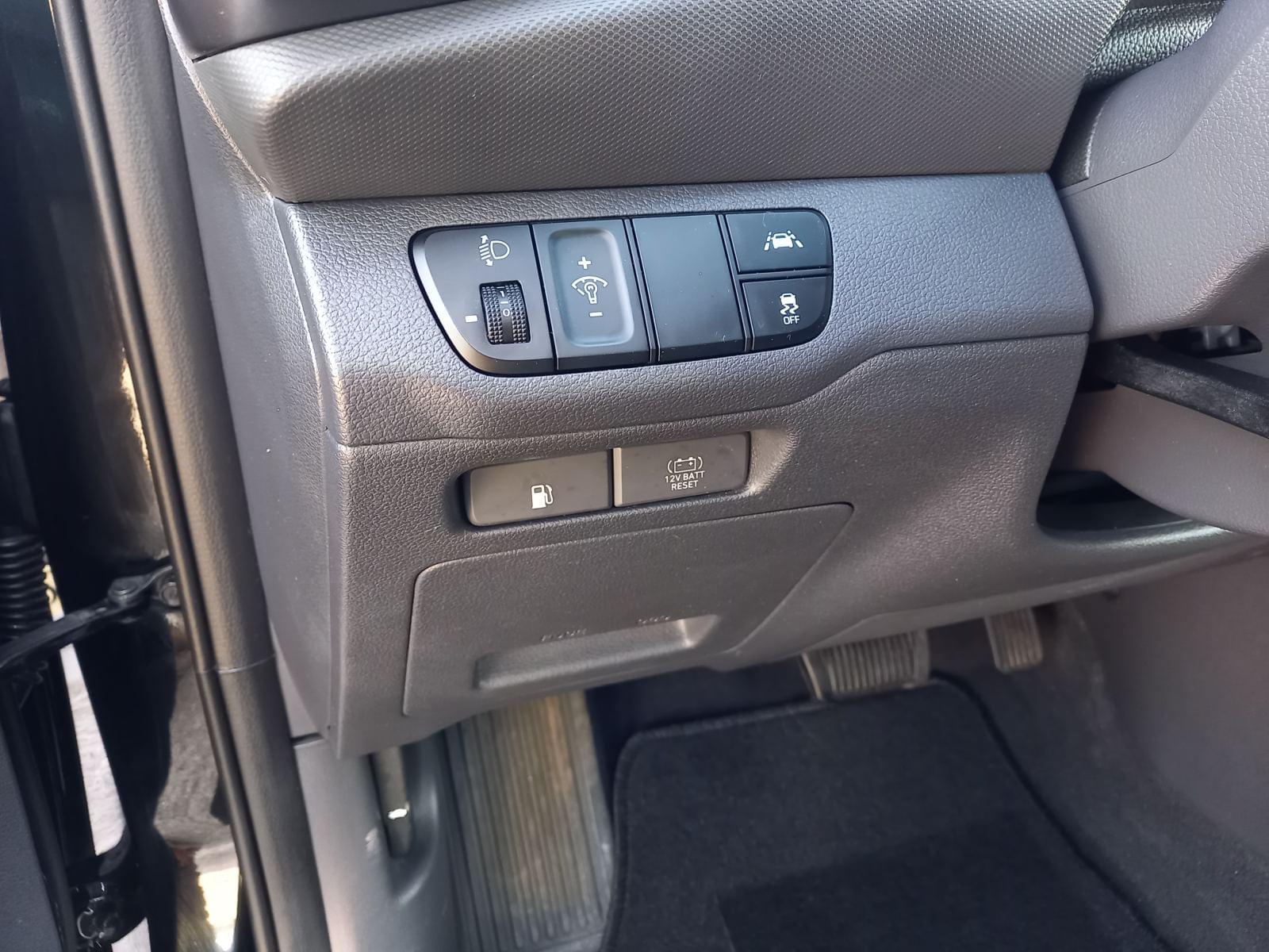 HYUNDAI IONIQ 1.6 GDI HEV Tecno DT 104 KW 5P 12 